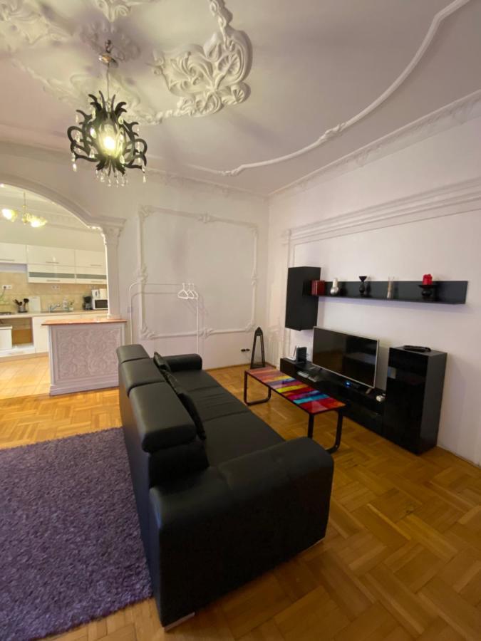 Promenade Guesthouse Near The Danube Budapest Luaran gambar