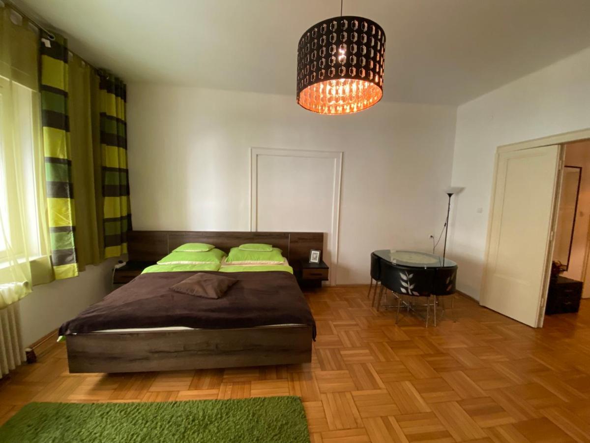 Promenade Guesthouse Near The Danube Budapest Luaran gambar