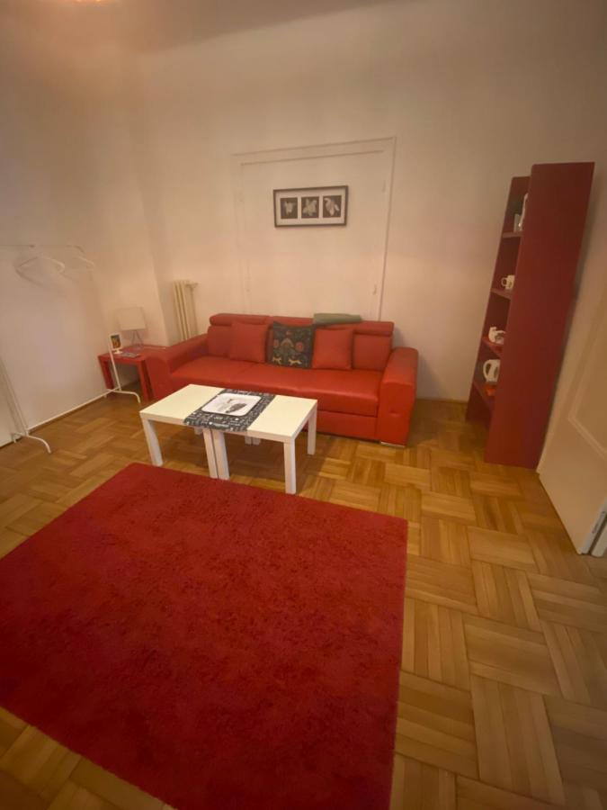 Promenade Guesthouse Near The Danube Budapest Luaran gambar