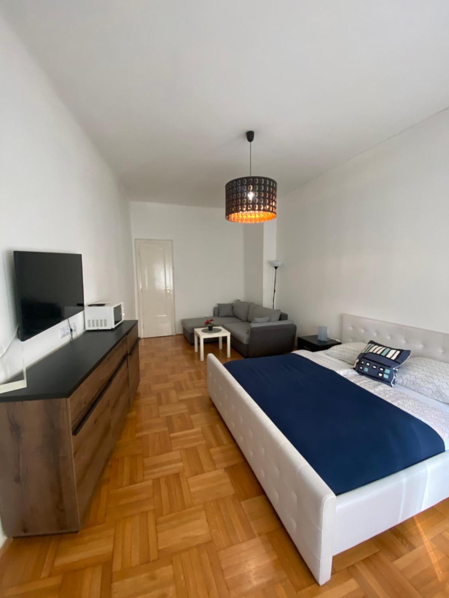 Promenade Guesthouse Near The Danube Budapest Luaran gambar