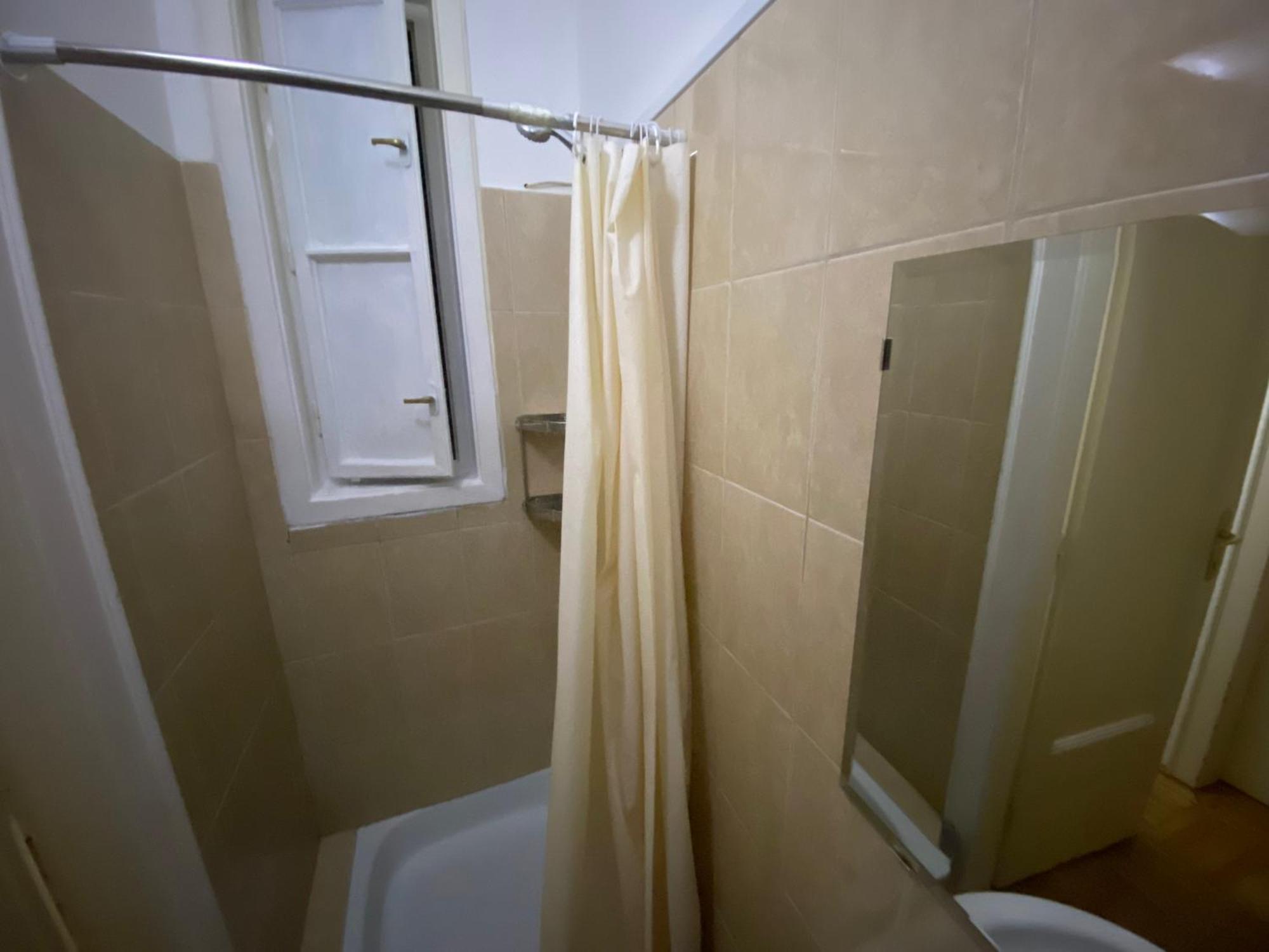 Promenade Guesthouse Near The Danube Budapest Luaran gambar