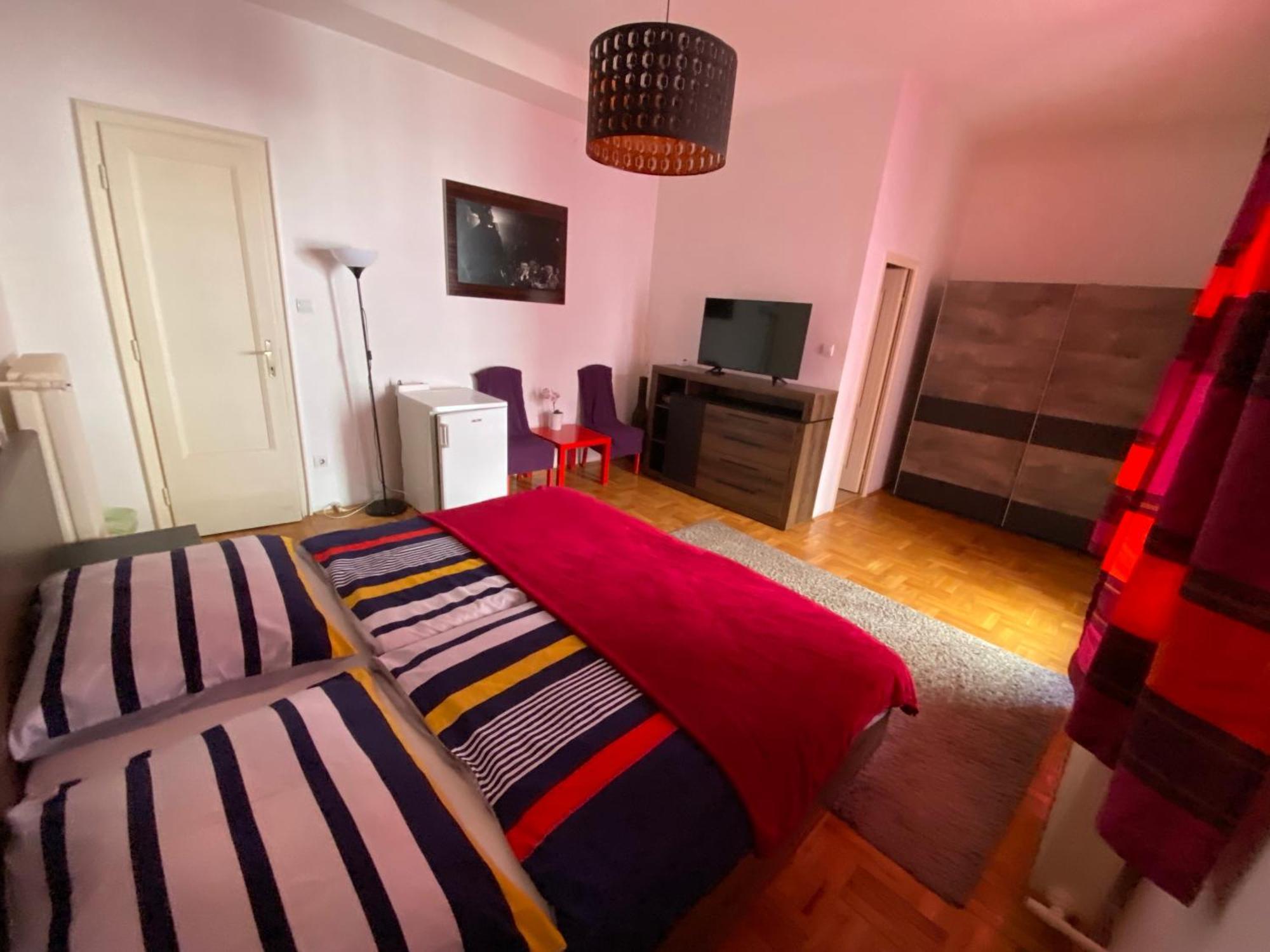 Promenade Guesthouse Near The Danube Budapest Luaran gambar
