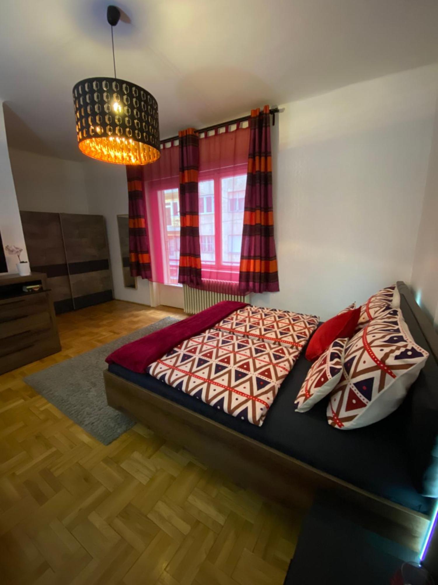 Promenade Guesthouse Near The Danube Budapest Luaran gambar